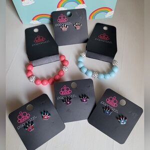 Paparazzi Kids' Pink and Blue Crown Jewelry Set